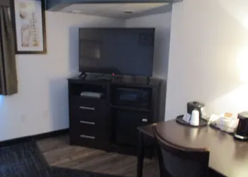 AmericInn by Wyndham Hayward hotel thumbnail 6
