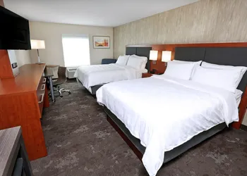 Holiday Inn & Suites Sioux Falls - Airport by IHG hotel thumbnail 5