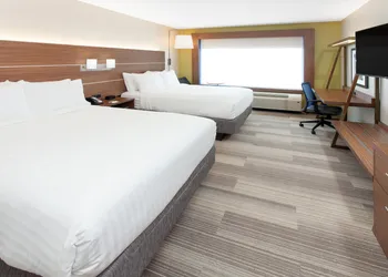 Holiday Inn Express and Suites Detroit/Sterling Heights by IHG hotel thumbnail 8
