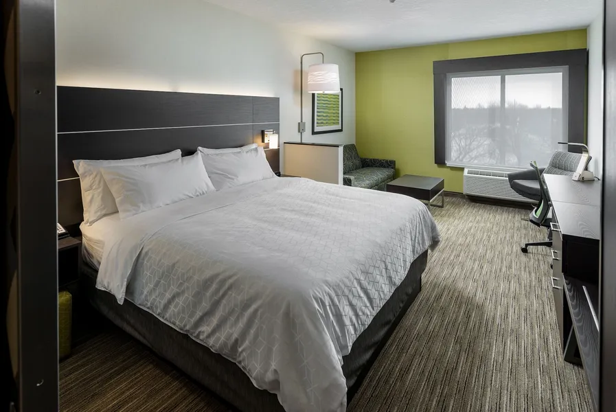 Holiday Inn Express & Suites Saskatoon East - University by IHG hotel detail image 2