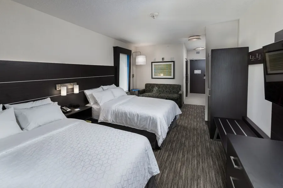 Holiday Inn Express & Suites Saskatoon East - University by IHG hotel detail image 6