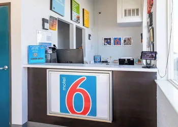 Motel 6 Fort Lupton CO hotel thumbnail 2