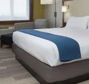 Holiday Inn Express and Suites-Platteville by IHG hotel detail image 3