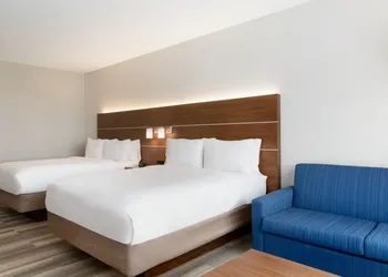 Holiday Inn Express and Suites-Cincinnati NE - Red Bank Road by IHG hotel thumbnail 5