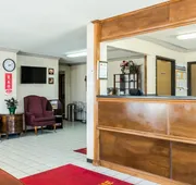Econo Lodge Sioux Falls North hotel detail image 4