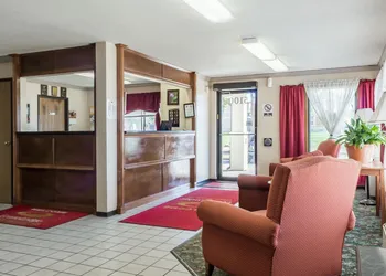 Econo Lodge Sioux Falls North hotel thumbnail 7