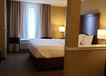 Comfort Inn & Suites Sidney I-80 hotel thumbnail 5