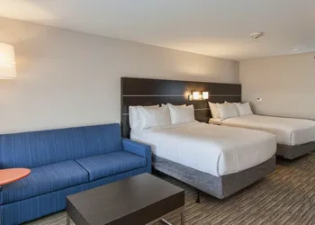 Holiday Inn Express & Suites Dodge City by IHG hotel thumbnail 5