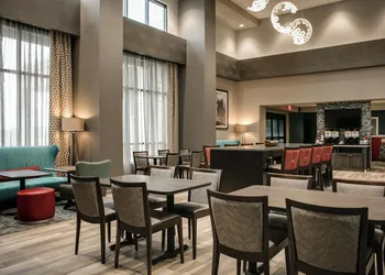 Hampton Inn Wichita Northwest hotel thumbnail 6