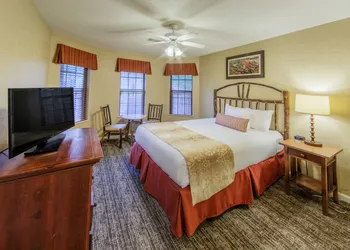 Holiday Inn Club Vacations Oak n’ Spruce Resort in the Berkshires by IHG hotel thumbnail 2