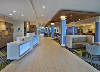 Holiday Inn Express & Suites South Hill by IHG hotel thumbnail 5