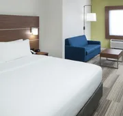 Holiday Inn Express & Suites Orlando at SeaWorld by IHG hotel detail image 4
