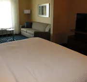 Fairfield Inn & Suites by Marriott Bowling Green hotel detail image 4