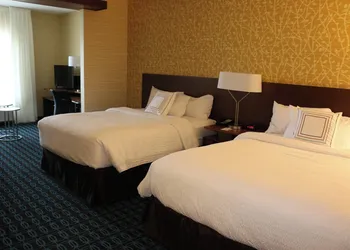 Fairfield Inn & Suites by Marriott Bowling Green hotel thumbnail 6