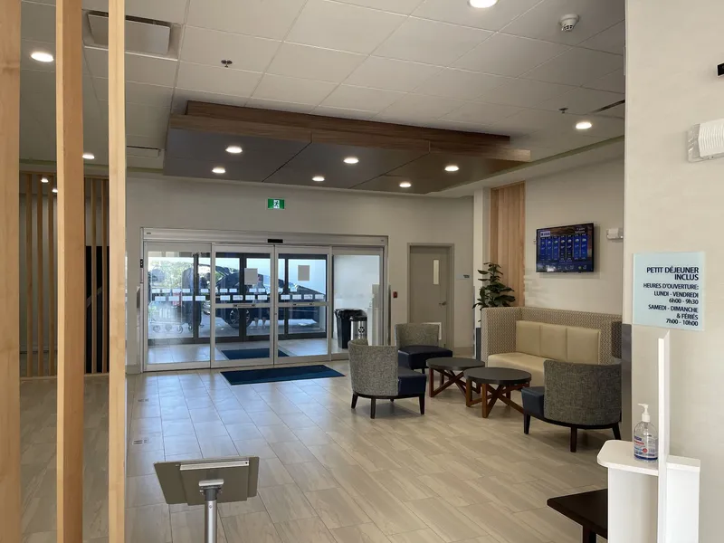 Holiday Inn Express & Suites - Gatineau - Ottawa by IHG hotel detail image 2