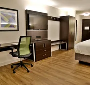 Holiday Inn Express & Suites - Gatineau - Ottawa by IHG hotel detail image 3