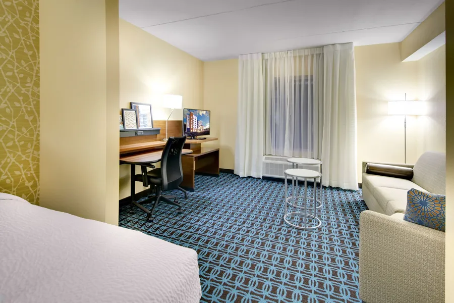 Fairfield Inn & Suites by Marriott Asheville Tunnel Road hotel detail image 6