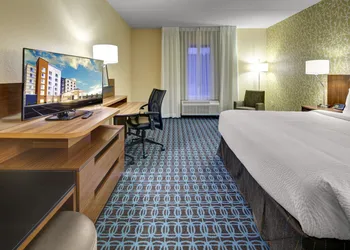 Fairfield Inn & Suites by Marriott Asheville Tunnel Road hotel thumbnail 7
