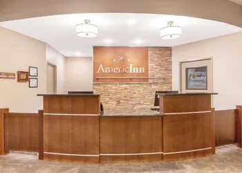 AmericInn by Wyndham Humboldt hotel thumbnail 5