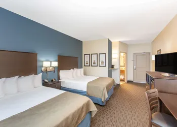 AmericInn by Wyndham Humboldt hotel thumbnail 8