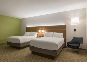 Holiday Inn Express and Suites San Marcos South by IHG hotel thumbnail 6