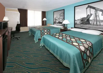 Super 8 by Wyndham Duncan OK hotel thumbnail 6