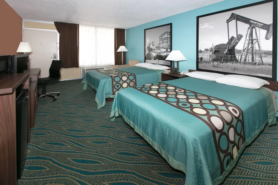 Super 8 by Wyndham Duncan OK hotel detail image 6
