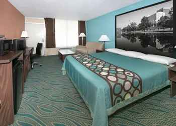 Super 8 by Wyndham Duncan OK hotel thumbnail 7