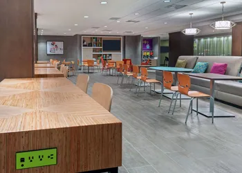 Home2 Suites by Hilton Orlando Near Universal hotel thumbnail 4