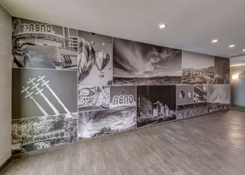 Home2 Suites by Hilton Reno hotel thumbnail 2