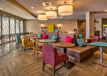 Home2 Suites by Hilton Reno hotel thumbnail 3