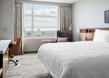 Hilton Garden Inn Chicago McCormick Place hotel thumbnail 8