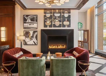 Hilton Garden Inn Chicago McCormick Place hotel thumbnail 2
