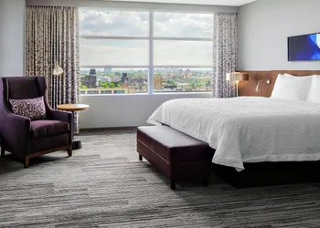 Hilton Garden Inn Chicago McCormick Place hotel thumbnail 7