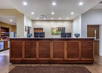 Comfort Suites Bowling Green Southeast hotel thumbnail 2