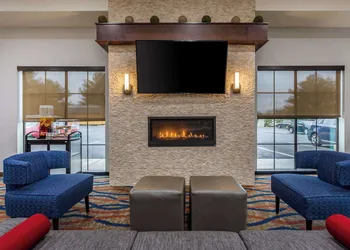Comfort Suites Bowling Green Southeast hotel thumbnail 5