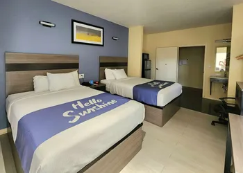 Days Inn by Wyndham Freeport hotel thumbnail 8