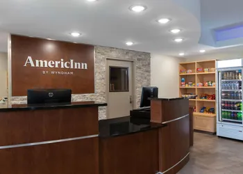 AmericInn by Wyndham Sioux Falls North hotel thumbnail 2