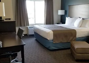 AmericInn by Wyndham Sioux Falls North hotel thumbnail 3
