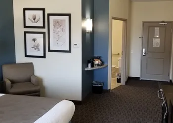 AmericInn by Wyndham Sioux Falls North hotel thumbnail 5