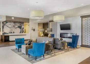 Best Western Plus Parkside Inn & Suites hotel thumbnail 2