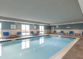 Holiday Inn Express & Suites - South Bend Casino by IHG hotel thumbnail 8