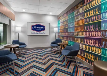 Hampton Inn Nashville Airport Century Place, TN hotel thumbnail 5