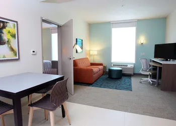 Home2 Suites by Hilton Nampa hotel thumbnail 4