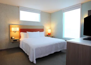 Home2 Suites by Hilton Nampa hotel thumbnail 8
