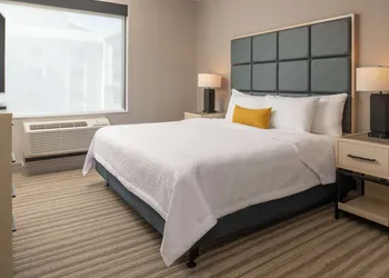 Homewood Suites by Hilton Belmont hotel thumbnail 7