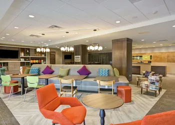 Home2 Suites by Hilton Plymouth, MN hotel thumbnail 3