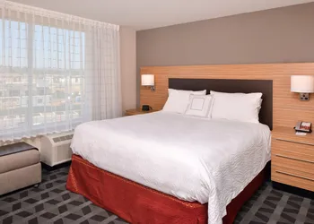 TownePlace Suites by Marriott Ontario Chino Hills hotel thumbnail 8