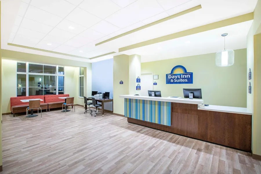 Days Inn & Suites by Wyndham Kearney hotel detail image 2