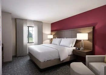 Staybridge Suites IAH Airport East by IHG hotel thumbnail 3